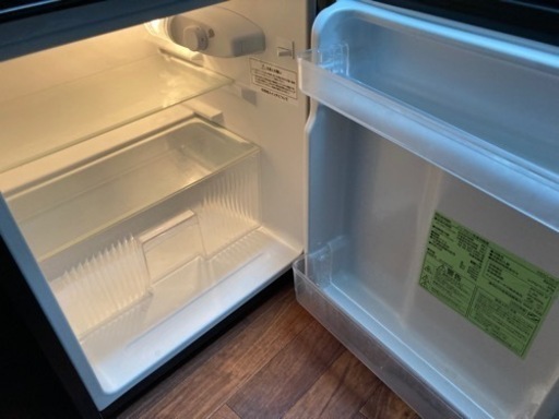 冷蔵庫(冷蔵室62L,冷凍室28L)