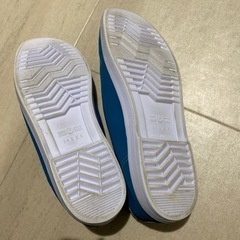 2ヶ月半使用 上履き 上靴 ムーンスター 青 24cmの画像