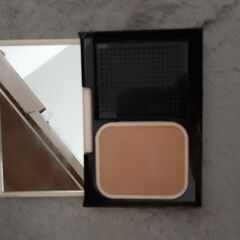 MAQuillAGEパウダーファンデ