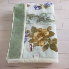 西川の毛布