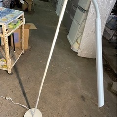 LED電気スタンド　ホワイトの画像