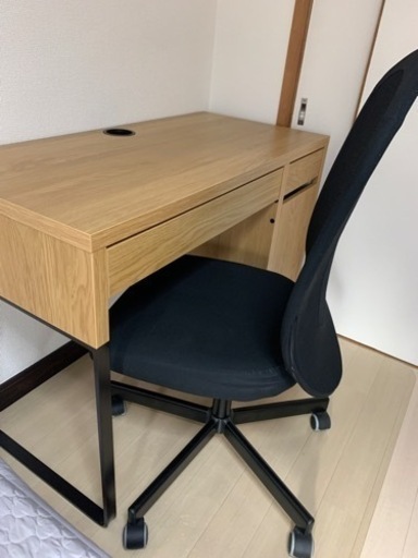 IKEA 机デスク+イス+ キズ防止マット