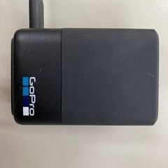 GoPro デュアル バッテリー チャージャー  中古