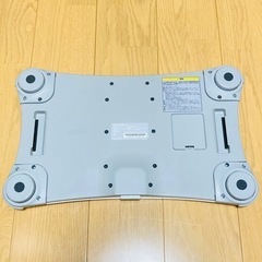 Wii Fit Plus ソフト + バランスボード白 中古品の画像