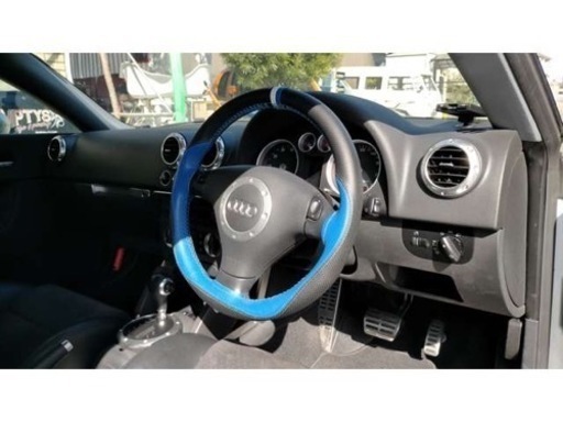 アウディ　AUDI TT 1.8T  【一時抹消済み】