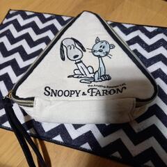 三角ミニポーチ(美品)値下げ💴⤵️