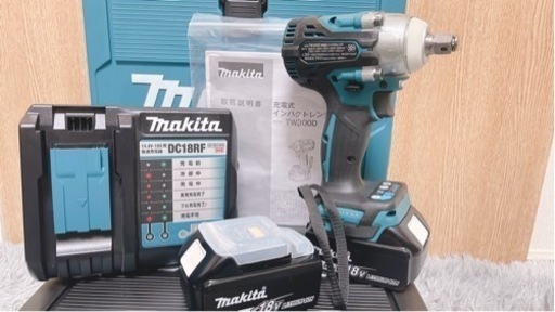 充電式インパックトレンチTW300