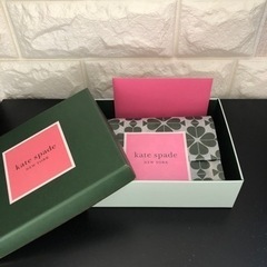 Kate spade ケイトスペード　財布 の画像