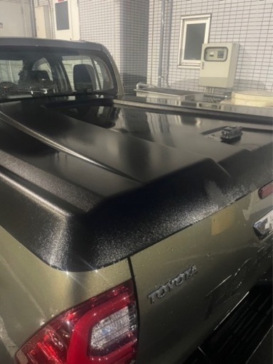 ハイラックス　GUN125 GR 純正オプション　トノカバー