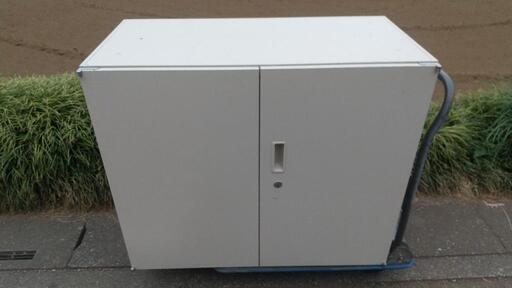 スチール製書類ファイル保管棚