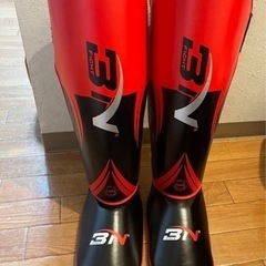 レッグガード 格闘技 防具