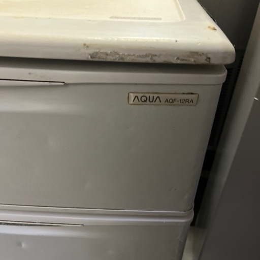 アクア　ノンフロン冷凍庫　AQF-12RA 215年製