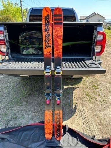 K2 フリースタイルスキー　板　ツインチップ　HEAD ブーツ