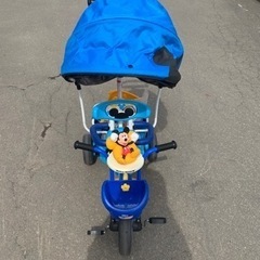 ides製 子ども用ミッキーマウス三輪車　サンバイザー付きの画像