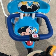 ides製 子ども用ミッキーマウス三輪車　サンバイザー付きの画像