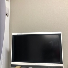 SHARP 世界の亀山モデル　液晶テレビ　32型
