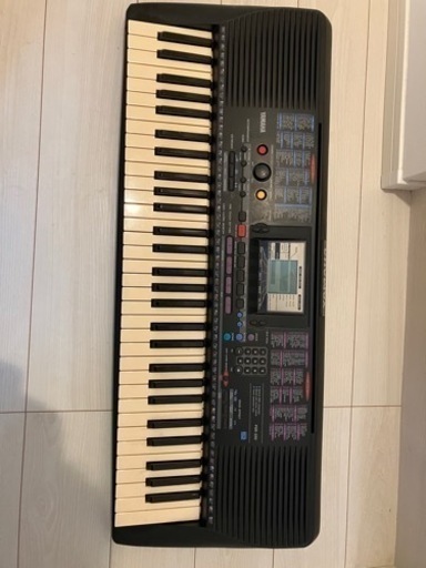 ヤマハ　キーボード　PSR-220