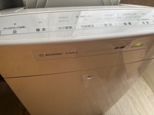Panasonic 空気清浄機　加湿器　ナノイー　エコナビ　花粉撃退