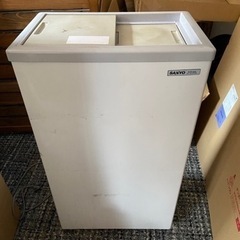 小型冷凍ストッカーあげますの画像