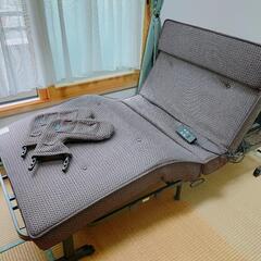 電動リクライニングベッド、介護にも