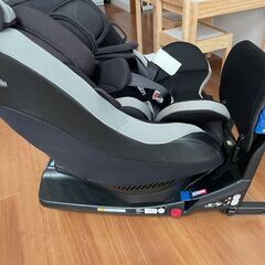 アップリカ　クルリラ　チャイルドシート ISOFIXの画像