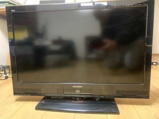 液晶テレビ