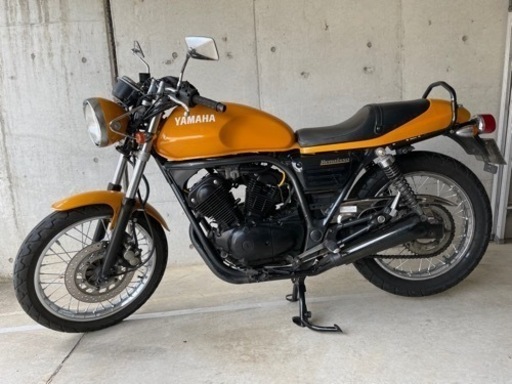 ヤマハルネッサ 250空冷Vツイン センタースタンド付