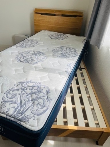 シングルベッド　マットレス、フレームセット