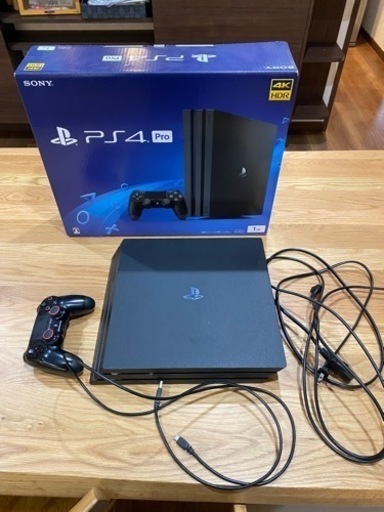 ※値下げしました　中古　PS4 pro