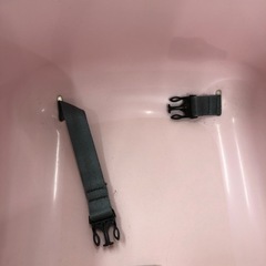 IKEA ベビーチェア ピンクの画像
