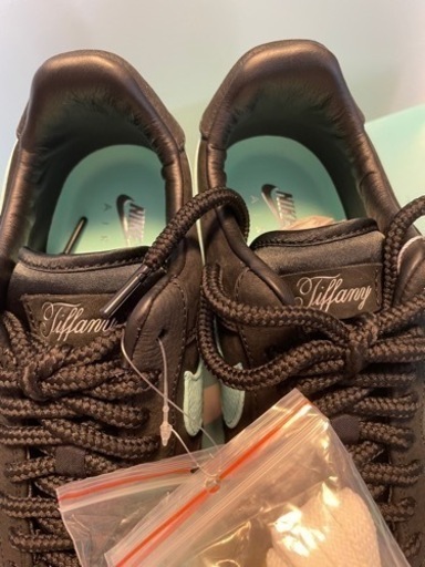 【新品・鑑定済】Tiffany & Co. × Nike Air Force 1 Low "1837"