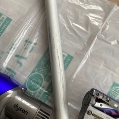 【値下げしました】ダイソン 掃除機の画像
