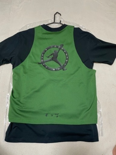 エアジョーダン　off white コラボTシャツ