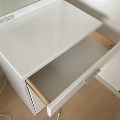 【取引中]ドレッサーの画像
