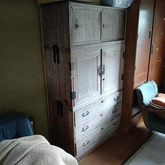 骨董的価値、昭和30年代前半桐箪笥