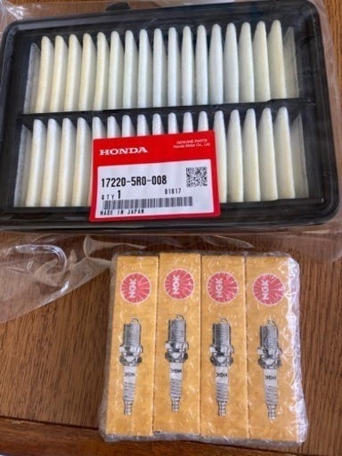 FIT ハイブリッド　GP5 の為に購入したもの