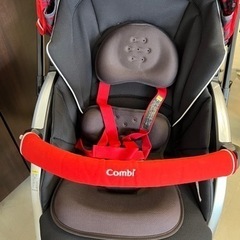 ベビーカー　Combi の画像