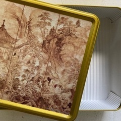 東京国立博物館　楼閣山水図屏風　空缶の画像