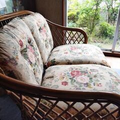 受付終了！！ソファむかし徹子の部屋タイプ二人がけ