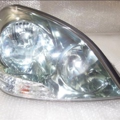UCF30/31トヨタ30系セルシオ前期純正ヘッドライト左右スタンレー50-54の画像