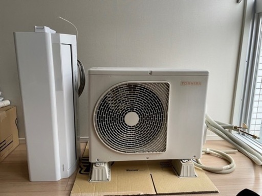 【取り外し済】東芝エアコン　RAS-G221P(W)