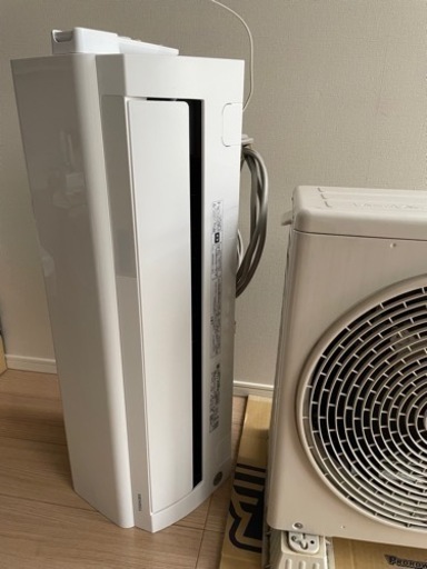 【取り外し済】東芝エアコン　RAS-G221P(W)