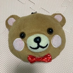 クマのポーチ