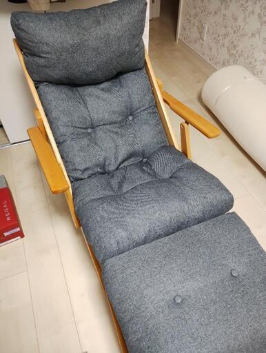 ニトリ 折りたたみリビングチェア オットマン付き