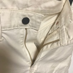 Levis チノパン  レディースの画像