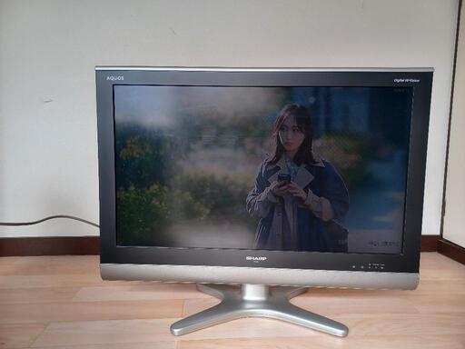 SHARP AQUOS 32インチ液晶カラーテレビ②