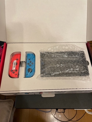任天堂Switch本体/付属品完品