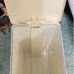 【4/30まで】ゴミ箱の画像