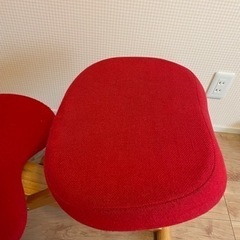 姿勢が良くなる椅子です。の画像