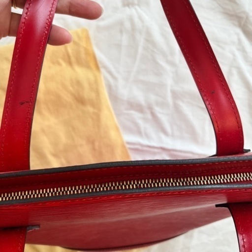 LOUIS VUITTON ルイヴィトン エピ サンジャック ハンドバッグ